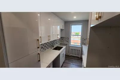 105-38 63rd Drive #5-P, Forest Hills, NY 11375 - Photo 3