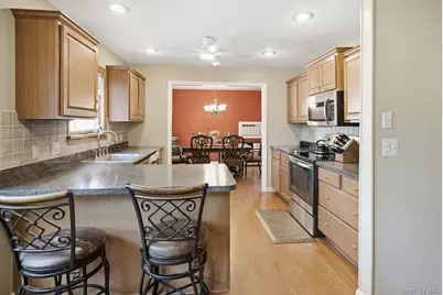 28 Cedar Heights Drive, Ridge, NY 11961 - Photo 19