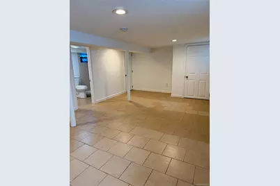 15 Mirin Avenue, Roosevelt, NY 11575 - Photo 29