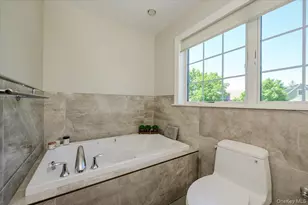 345 Washington Ave, Cedarhurst, NY 11516 - Photo 17