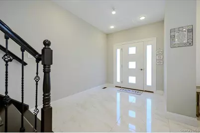 345 Washington Avenue, Cedarhurst, NY 11516 - Photo 3
