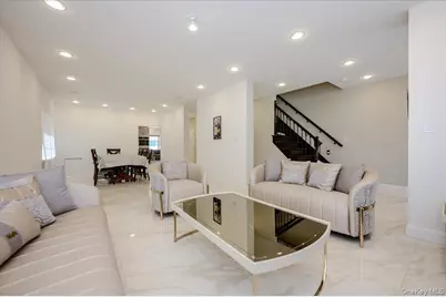 345 Washington Avenue, Cedarhurst, NY 11516 - Photo 5