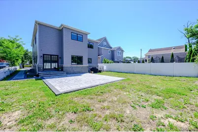 345 Washington Avenue, Cedarhurst, NY 11516 - Photo 31