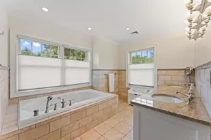1 Cambridge Ct, New Rochelle, NY 10804 - Photo 19