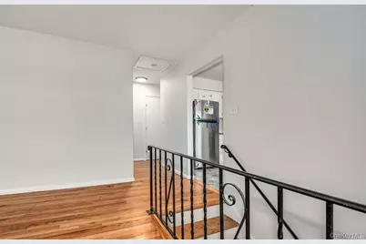 451 Main Street #22 Upper, Northport, NY 11768 - Photo 9