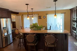 935 Montauk Ave, Islip Terrace, NY 11752 - Photo 3