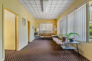 1026 W Broadway, Woodmere, NY 11598 - Photo 15
