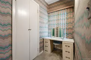 1026 W Broadway, Woodmere, NY 11598 - Photo 21