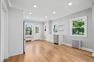 75 Waller Ave, White Plains, NY 10605 - Photo 9