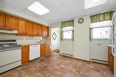 33-30 203rd Street, Bayside, NY 11361 - Photo 7