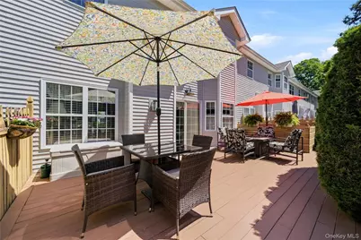 132 Willow Wood Drive, Oakdale, NY 11769 - Photo 29