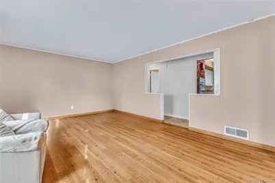 1501 Howell Road, Valley Stream, NY 11580 - Photo 27