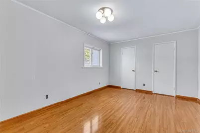 1501 Howell Road, Valley Stream, NY 11580 - Photo 23