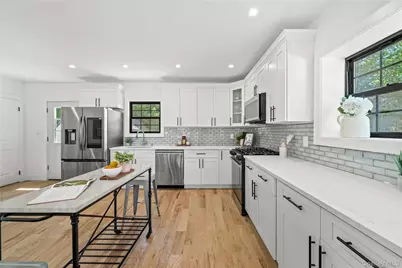 149 Fendale Street, Franklin Square, NY 11010 - Photo 21