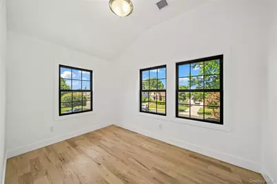149 Fendale Street, Franklin Square, NY 11010 - Photo 25