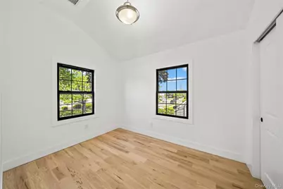 149 Fendale Street, Franklin Square, NY 11010 - Photo 27