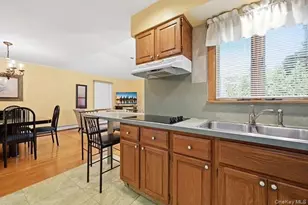 152 Nassau Dr, Albertson, NY 11507 - Photo 13