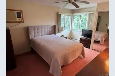 140 Union Avenue #B, Lynbrook, NY 11563 - Photo 9