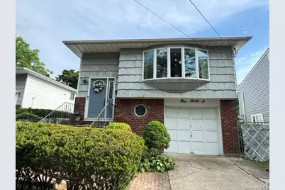 140 Union Avenue #B, Lynbrook, NY 11563 - Photo 1