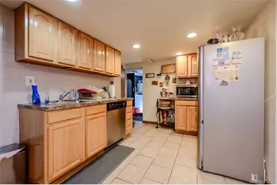 84 Ridgewood Avenue, Yonkers, NY 10704 - Photo 13