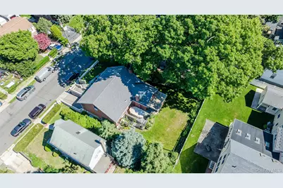 84 Ridgewood Avenue, Yonkers, NY 10704 - Photo 31