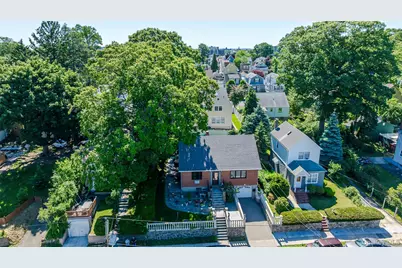 84 Ridgewood Avenue, Yonkers, NY 10704 - Photo 25