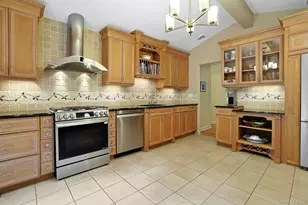 185 N Lincoln St, Pearl River, NY 10965 - Photo 23