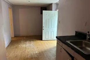 22 E 5th St, Huntington Station, NY 11746 - Photo 15