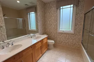 20 Kettlepond Rd, Jericho, NY 11753 - Photo 17