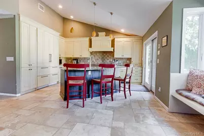 229 Alexander Avenue, Nesconset, NY 11767 - Photo 15