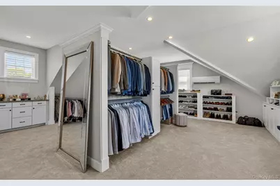 10 Magoun Road, West Islip, NY 11795 - Photo 25