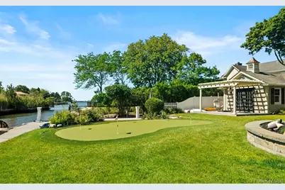 10 Magoun Road, West Islip, NY 11795 - Photo 29