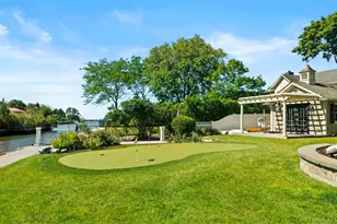 10 Magoun Rd, West Islip, NY 11795 - Photo 29