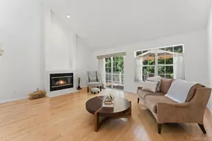 1 Deerfoot Ln, Yonkers, NY 10710 - Photo 5
