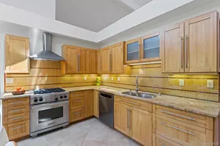 1 Deerfoot Ln, Yonkers, NY 10710 - Photo 9