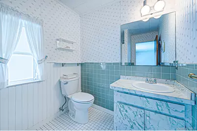 1520 Meday Avenue, Mattituck, NY 11952 - Photo 13