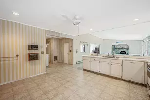 1520 Meday Ave, Mattituck, NY 11952 - Photo 5