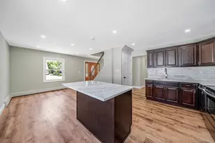 130 Greenbelt Pkwy, Holbrook, NY 11741 - Photo 15