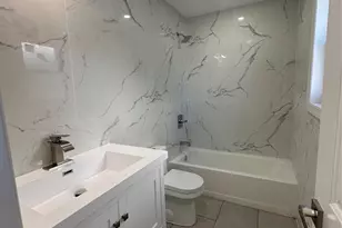 249-34 147th Ave, Rosedale, NY 11422 - Photo 7