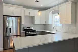 249-34 147th Ave, Rosedale, NY 11422 - Photo 9