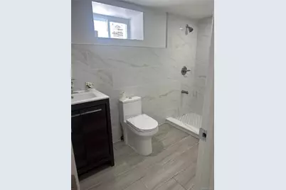 24934 147th Avenue, Rosedale, NY 11422 - Photo 15