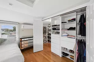 32 Carriage Ln, Levittown, NY 11756 - Photo 11