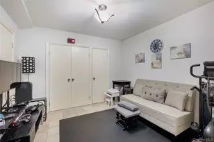 71-37 70th St, Glendale, NY 11385 - Photo 13