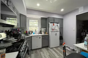 240-04 68th Ave, Douglaston, NY 11362 - Photo 5