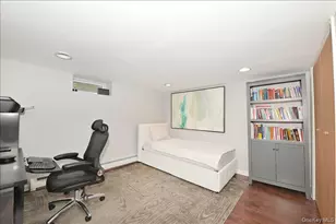 36 Barwick St, Floral Park, NY 11001 - Photo 31