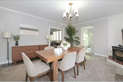 36 Barwick Street, Floral Park, NY 11001 - Photo 13