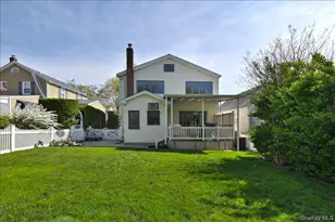 36 Barwick St, Floral Park, NY 11001 - Photo 41