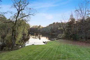 22 Lake Lodge Dr, Pleasant Valley, NY 12569 - Photo 13