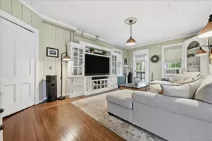 39 Little East Neck Rd S, Babylon, NY 11702 - Photo 11