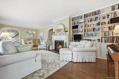 39 Little East Neck Road S, Babylon, NY 11702 - Photo 7